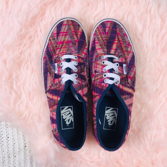 Vans Shoes - VANS LOW TOPS